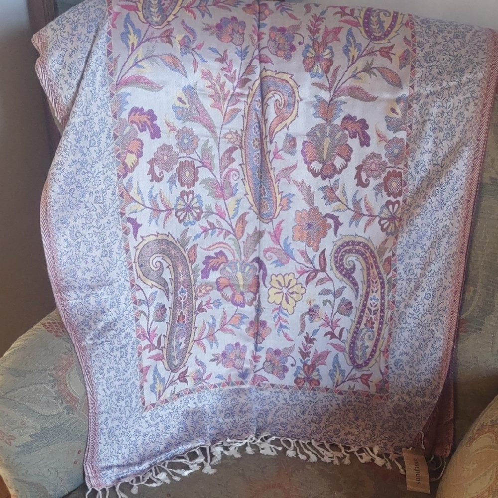Reversible Paisley Wrap/Shawl